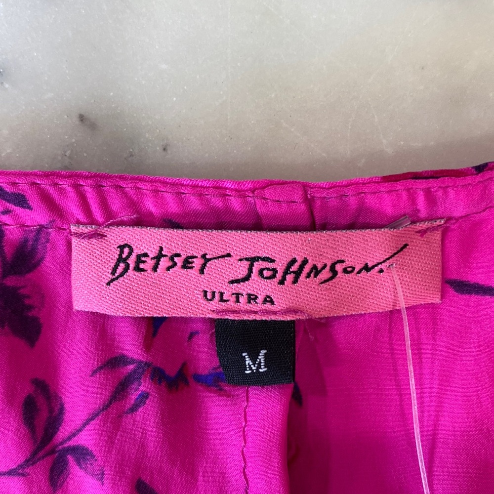 Vintage ULTRA 90s ๐ค๐ RARE Ultra Betsey Johnson Hot Pink Silk Top, Size Medium - Picture 5 of 7